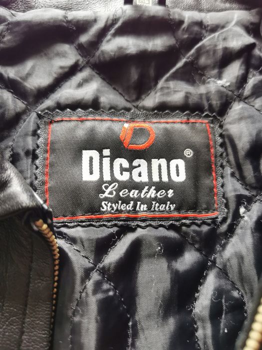 Дамско кожено яке.