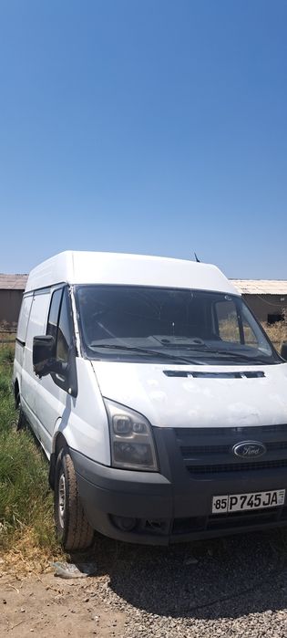 Ford transit sotiladi. 5000 dollor