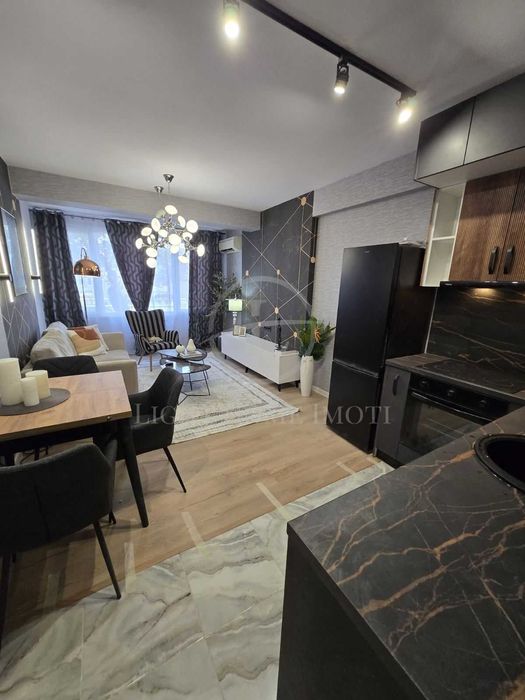 Продава се Тристаен апартамент в Пловдив, Кършияка - 56 кв.м за 2893 €/кв.м - Снимка #4