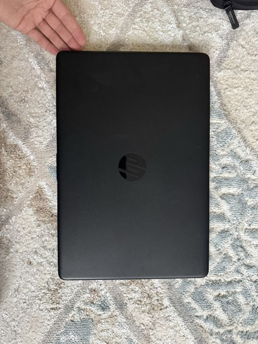 Ноутбук HP Laptop 15-dw2xxx