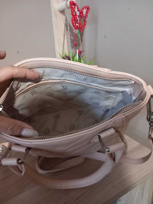 Оригинална дамска чанта Steve Madden