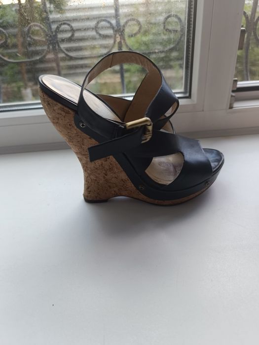 Женская обувь 36 размера