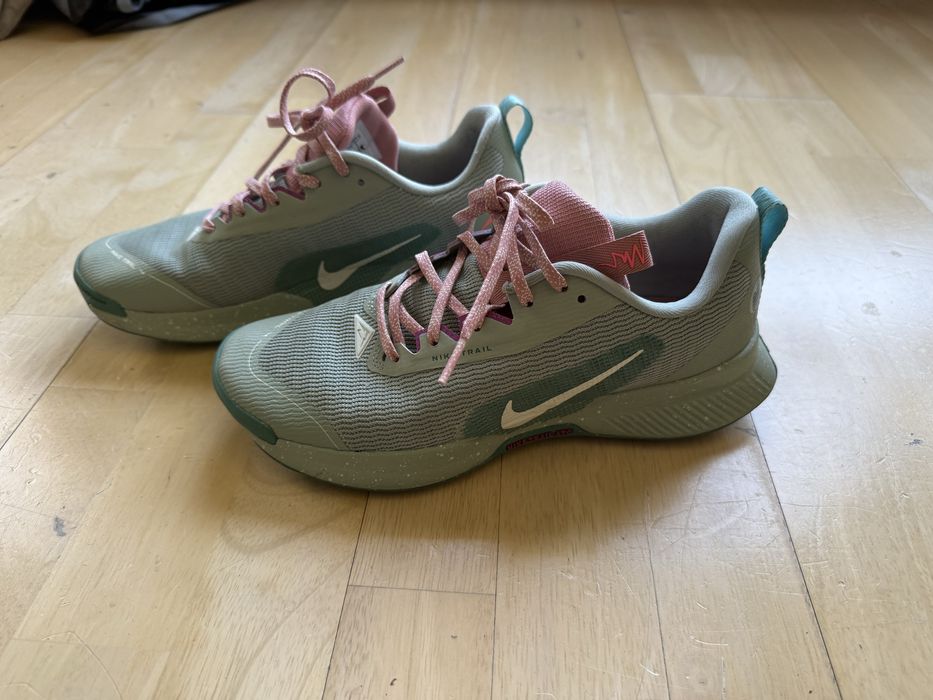 Нови* Nike Juniper Trail Маратонки/ 39/40 номер