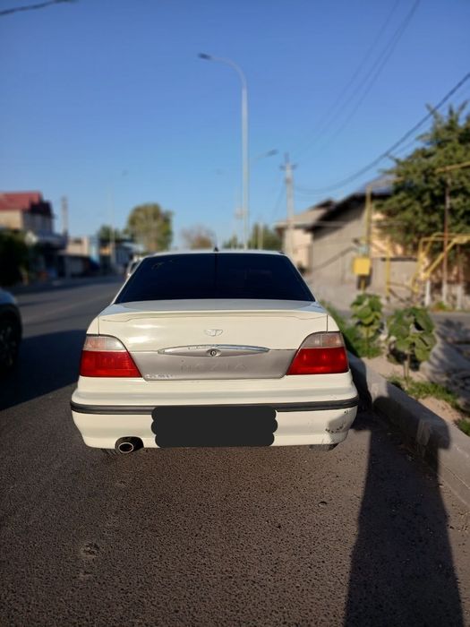 Sotiladi Nexia 1 sons 2004 yil