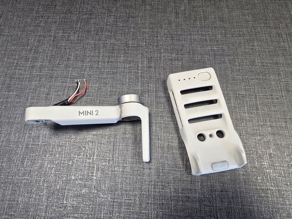 Dji Mini 2 на части.