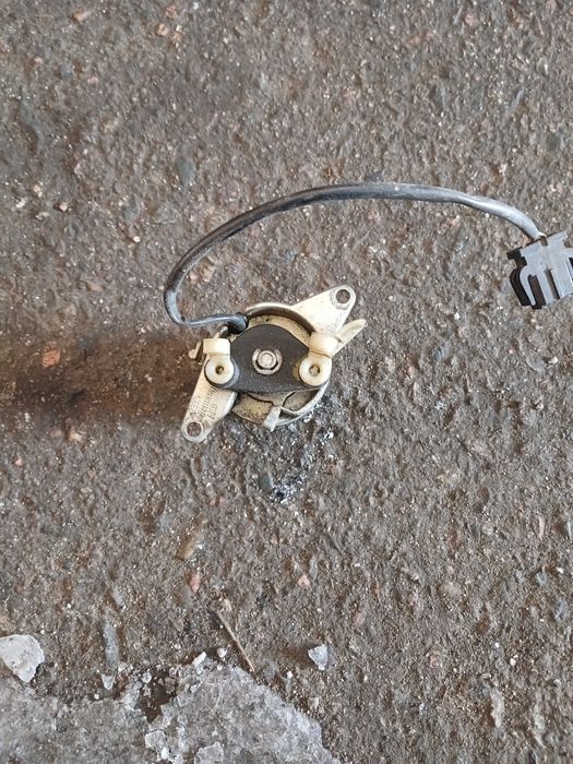 Замок багажника Ауди С4