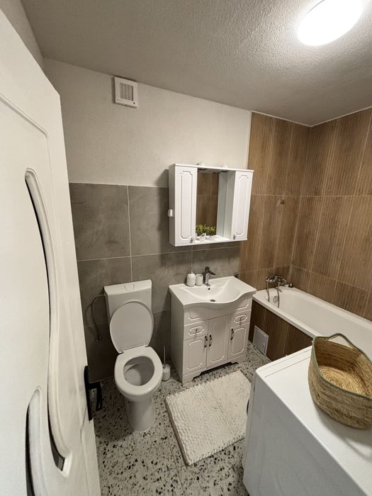 Apartament 2 camere | Recent renovat | Mobilă și electrocasnice noi | 2 balcoane | Florești – Str. Stejarului