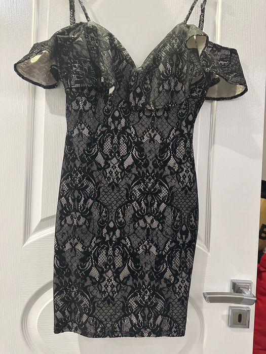 Уникална официална рокля