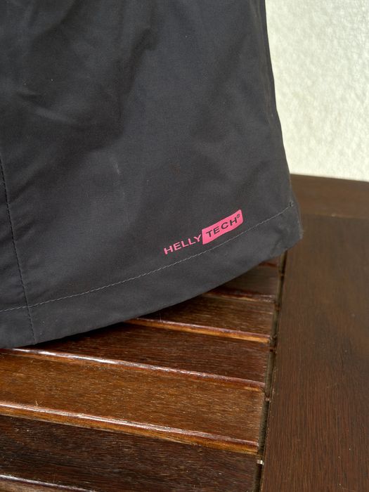 Дамско яке / ветровка Helly Hansen (HellyTech) - размер L, Отлично състояние / Водоустойчиво