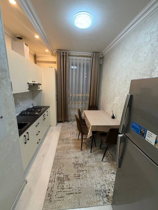 Sergeli moshina bozor ikki xona