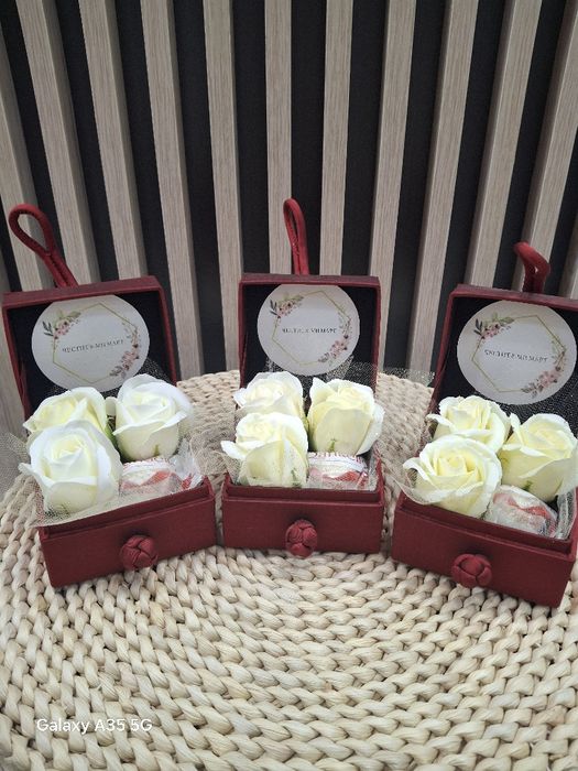 Подаръци за 8-МИ МАРТ