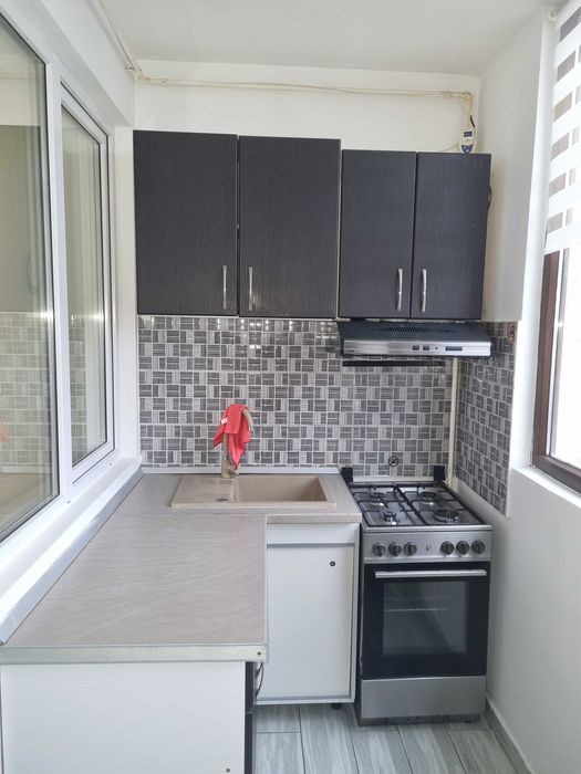 Închiriez ap 2 camere