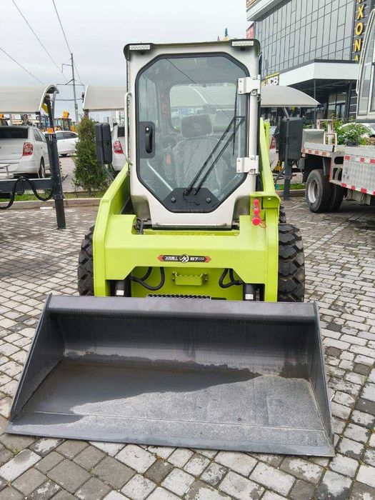 Pogruzchik JB700