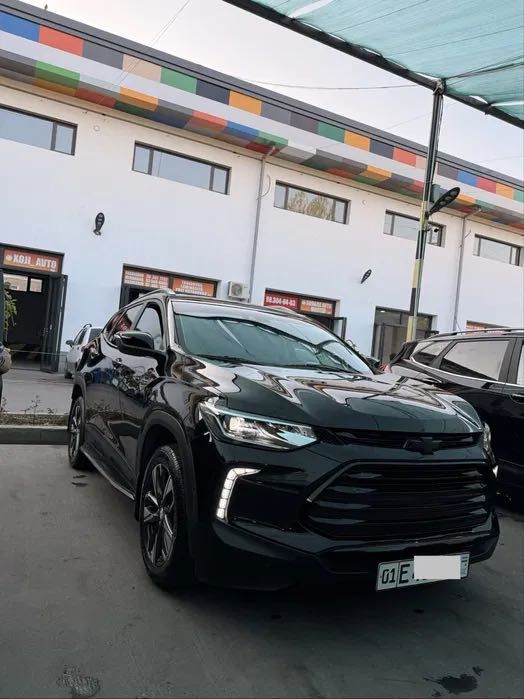 2023 Chevrolet Tracker 2 Premier