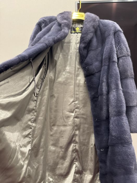 Продается норковая шуба