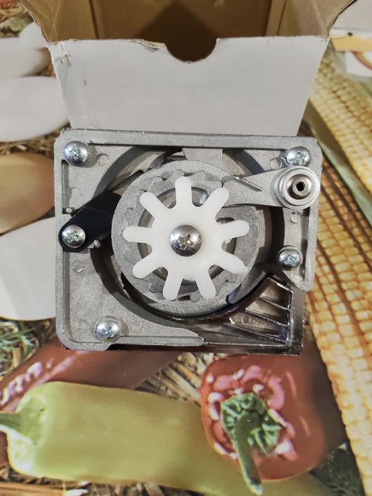 Монетник за Вендинг Машини 1 евро и 2 евро