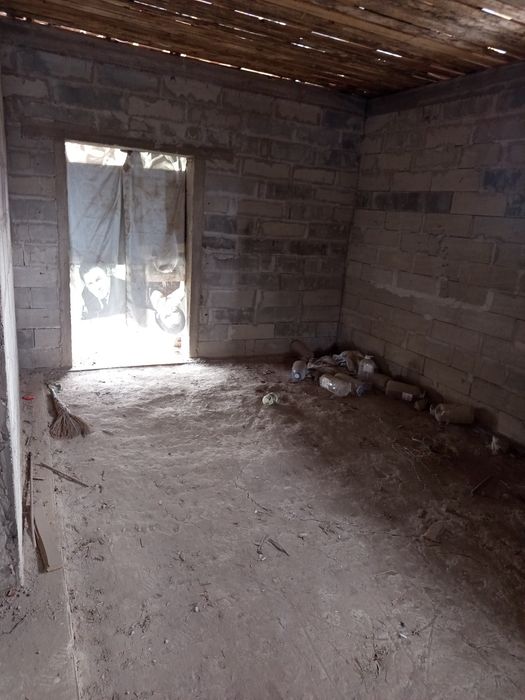 Продам дом не достроены