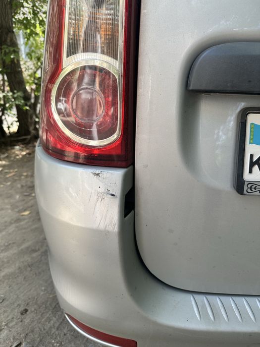 Продаю LADA Largus 2013