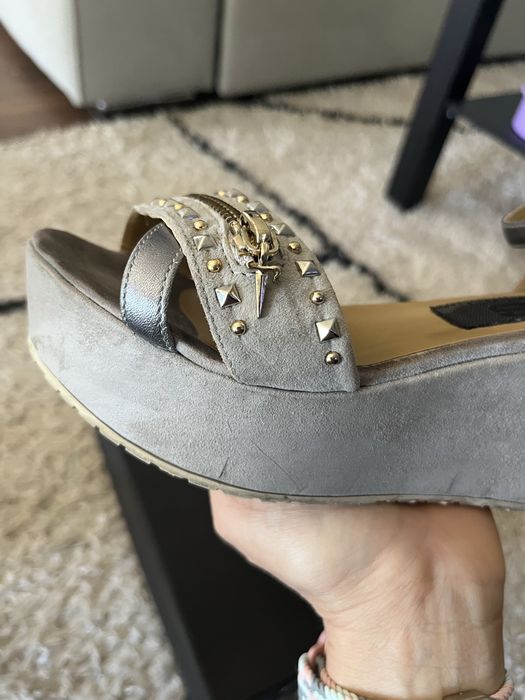 Сандали Cesare Paciotti