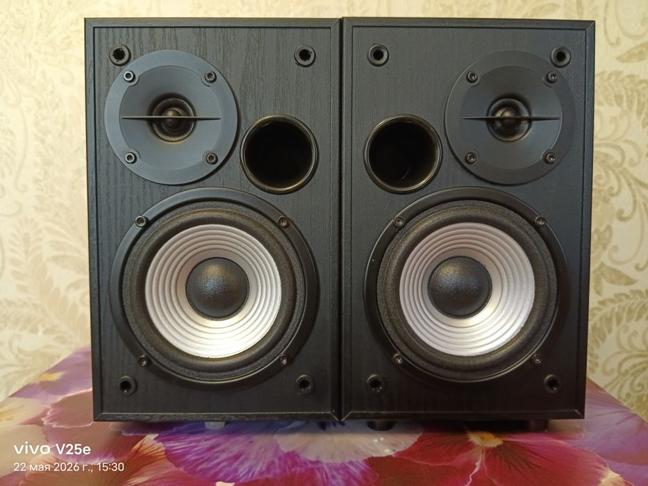 Колонки Edifer r980t