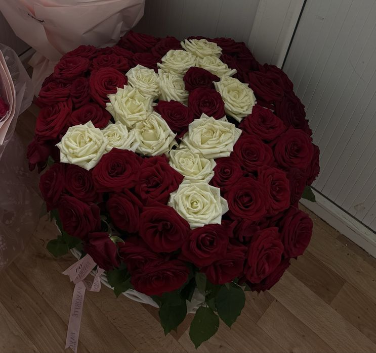 101 роза, свежый