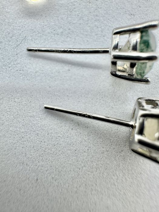 Сребърни обеци с естествен мъхов ахат 1.5 карата