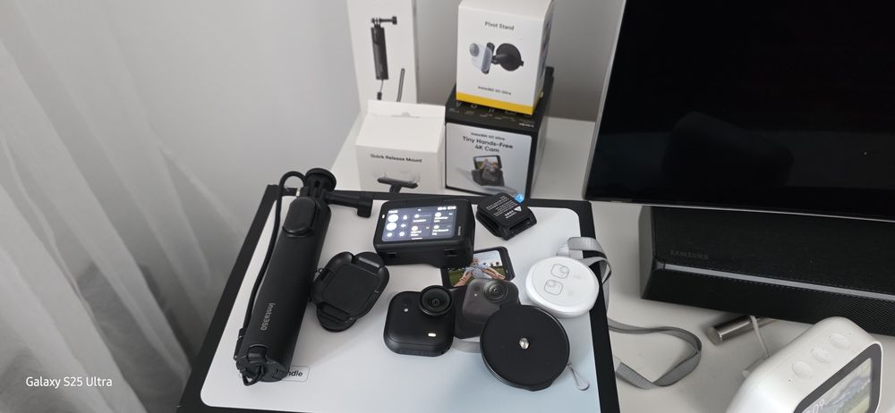 Insta360 Go Ultra Camera Video Sport Ultra-compacta 4K