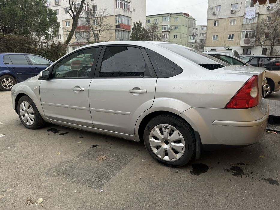 Ford Focus 2 ,,motor 1.6 benzina, 115 CP