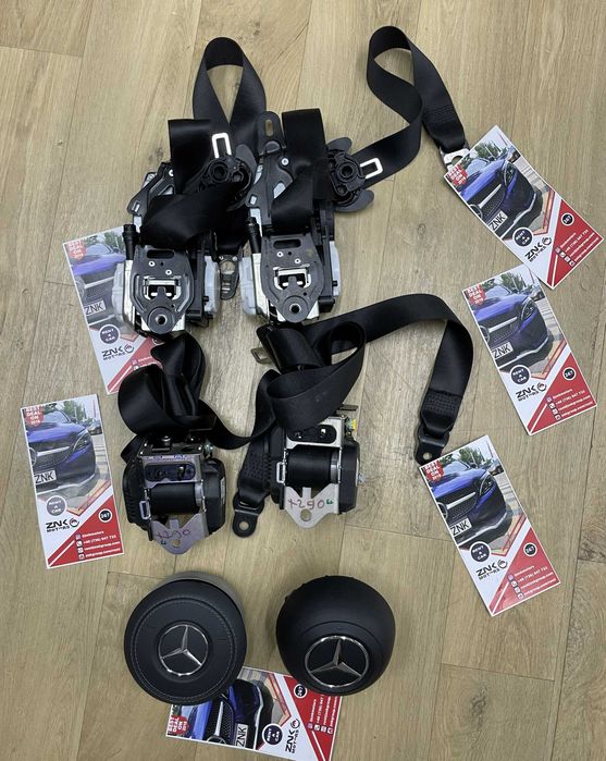 Mercedes Benz AMG GT - set centuri de siguranta - Airbag volan