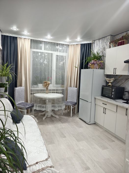 Продам 2 комн квартиру улучшенной планировки