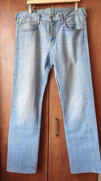 blugi H&M,	talie 36,	lungime 36,	nasturi,	sky blue