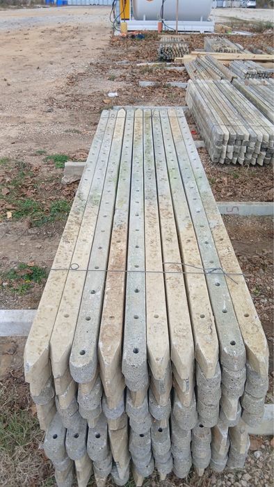 Stalpi de beton Italia