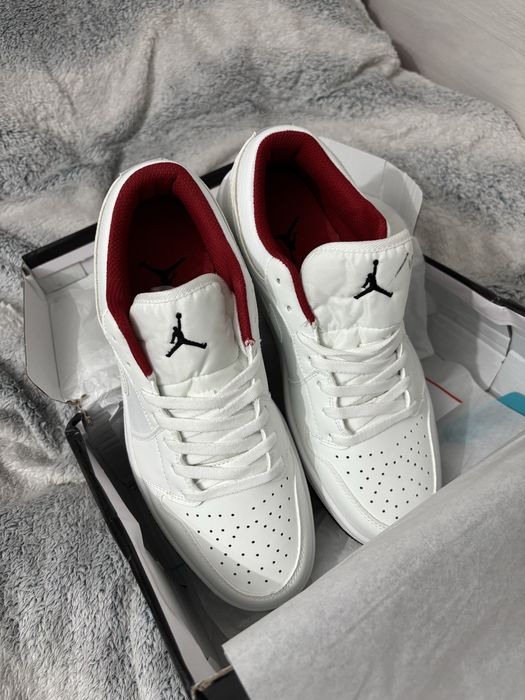 кроссовки Air Jordan