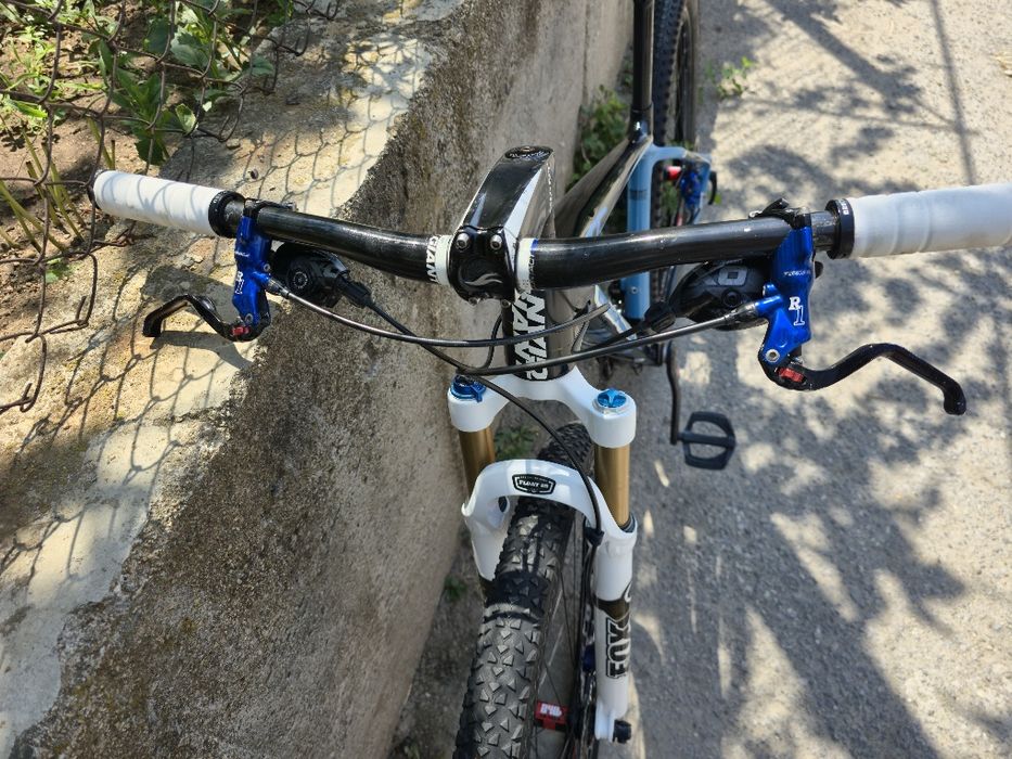 Карбонов планински велосипед Giant XTC 29 цола Fox 32 Kashima 2х10 Sram XO Карбонови курбели М размер рамка, Formula R1 спирачки DT swiss капли