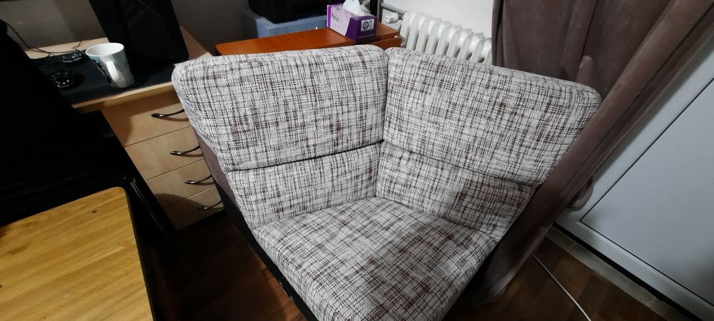 Mobilier colț. Impecabil