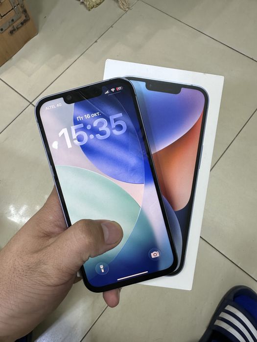 Iphone 14 128gb емкость 75 экран менялся