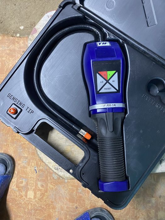 Продаю Течеискатель для фреона