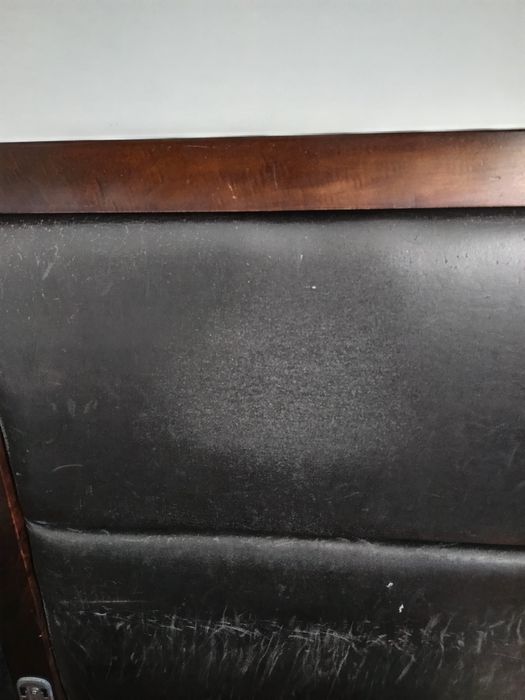 Vând tăblie pat ,lemn masiv