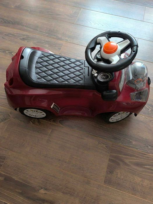 Продается детская машина !!!