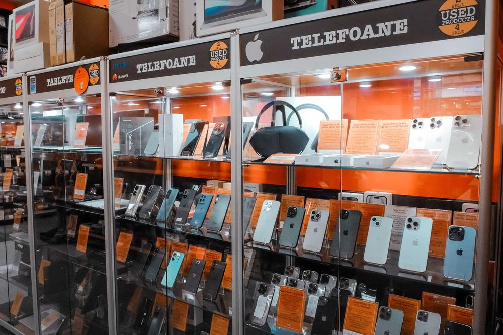 Laptop Dell Vostro 15 3350 Intel i7 1355U, 16 Gb RAM | UsedProducts.Ro