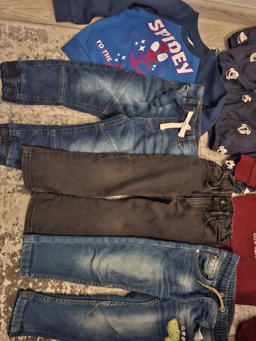 Lot hăinuțe marimea 92-98 in stare foarte buna