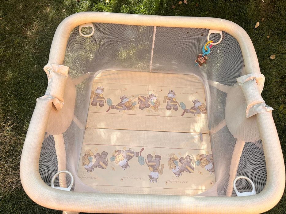 Продам детский манеж