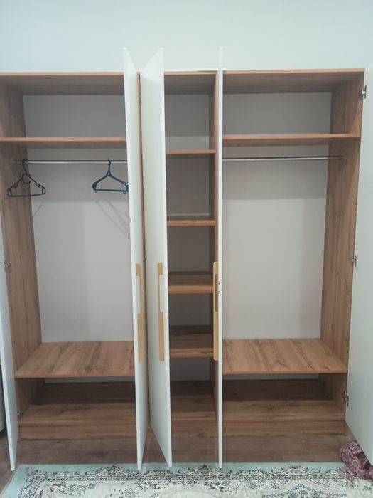 Продам шкаф пятидверный