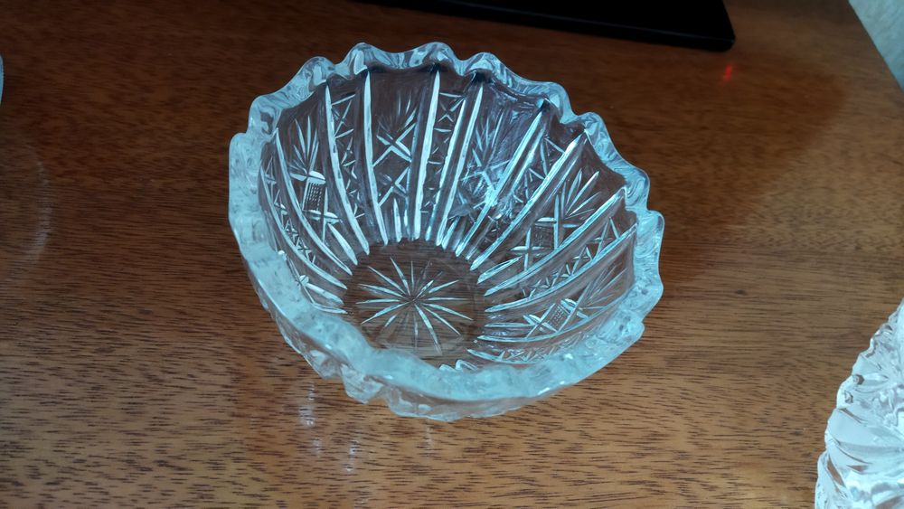 Вазы хрустальные. Пепельница