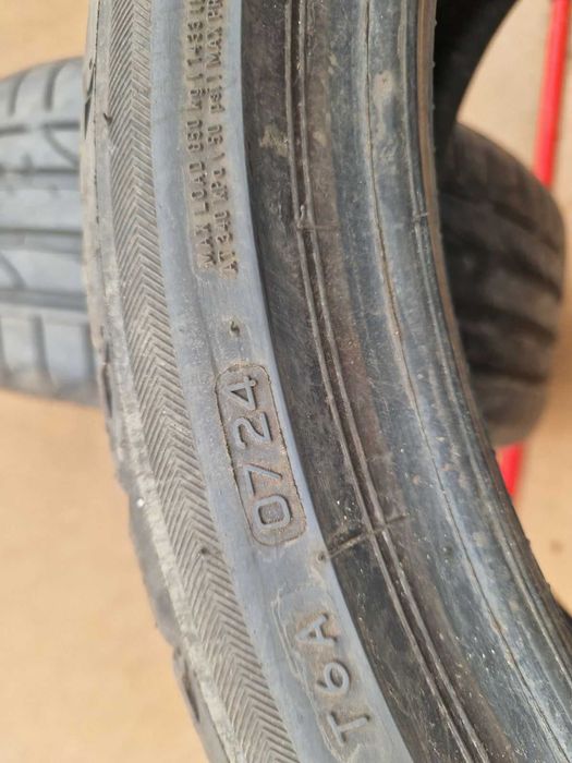 2 Bridgestone R19 225/40 Летни гуми  DOT0724