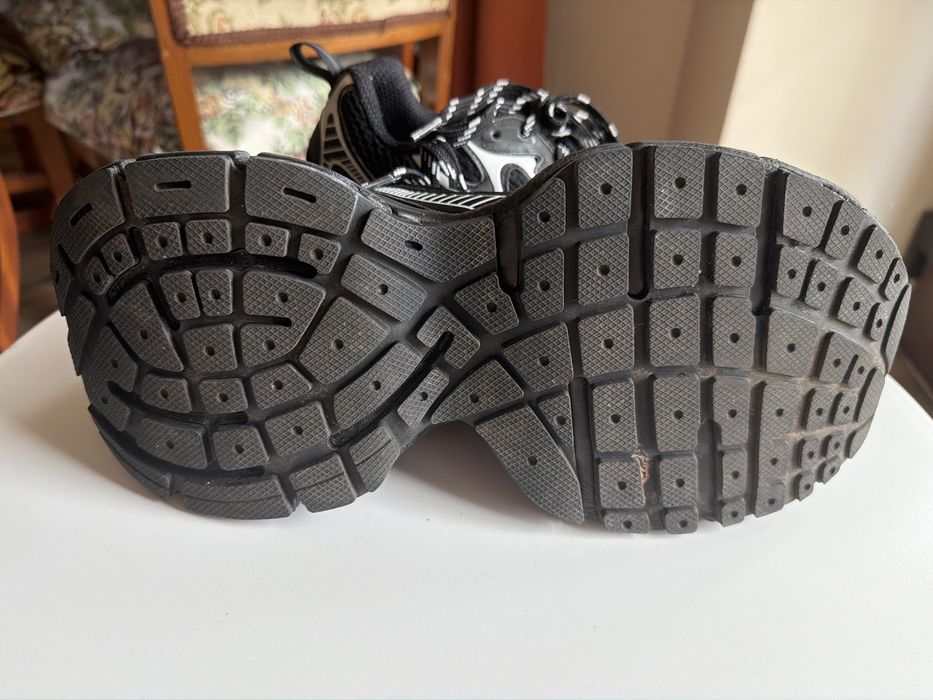 Balenciaga 3XL, masura 42, negru cu alb