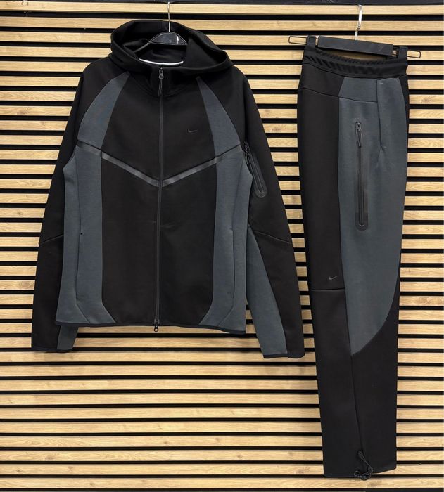 Nike tech calitate premium