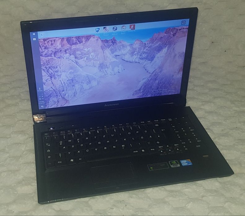 Laptop lenovo b560