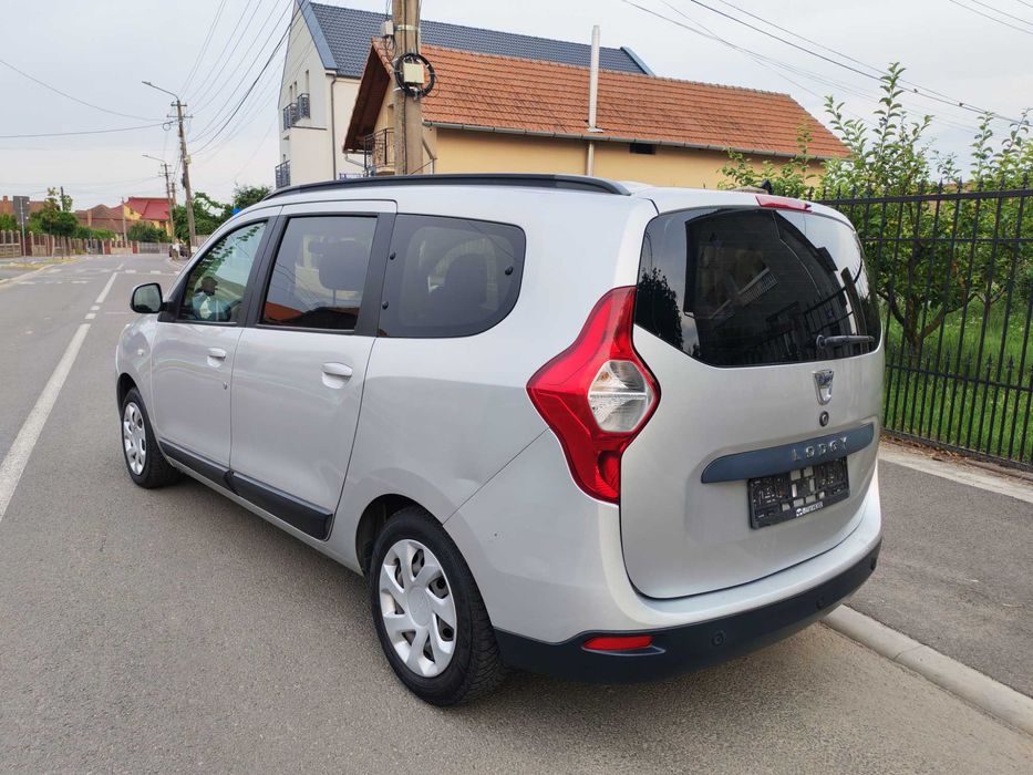 DACIA Lodgy 2013 — imagine 3
