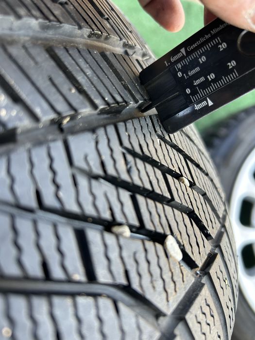 5х112 17 оргинални mercedes ET 38 със зимни гуми